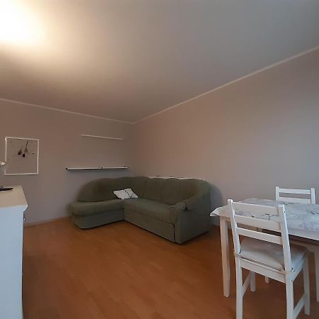 Ferienwohnung Kawalerka Blisko Plazy Gdansk Przymorze Exterior foto